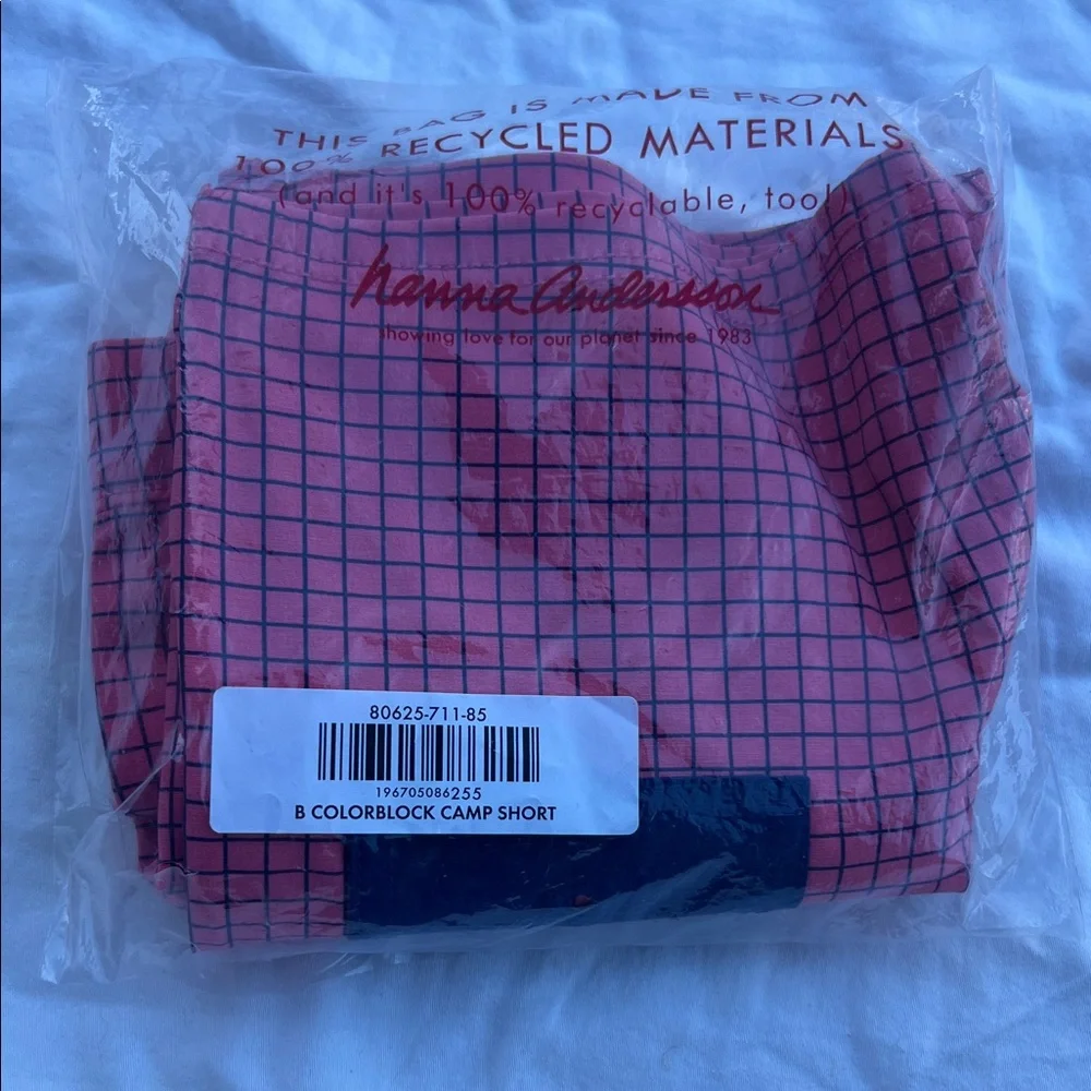 Hanna Andersson Coloblock Red and Navy Camp Grid Shorts::NWT::2T - Picture 7 of 7